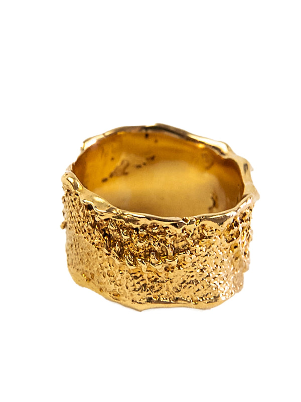 Gold Textured Shank Ring